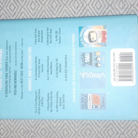 Wonder, Auggie &Me and 365 Days...books - Picture 5 of 11
